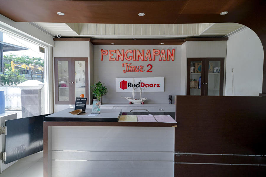 RedDoorz near Palembang Airport 2