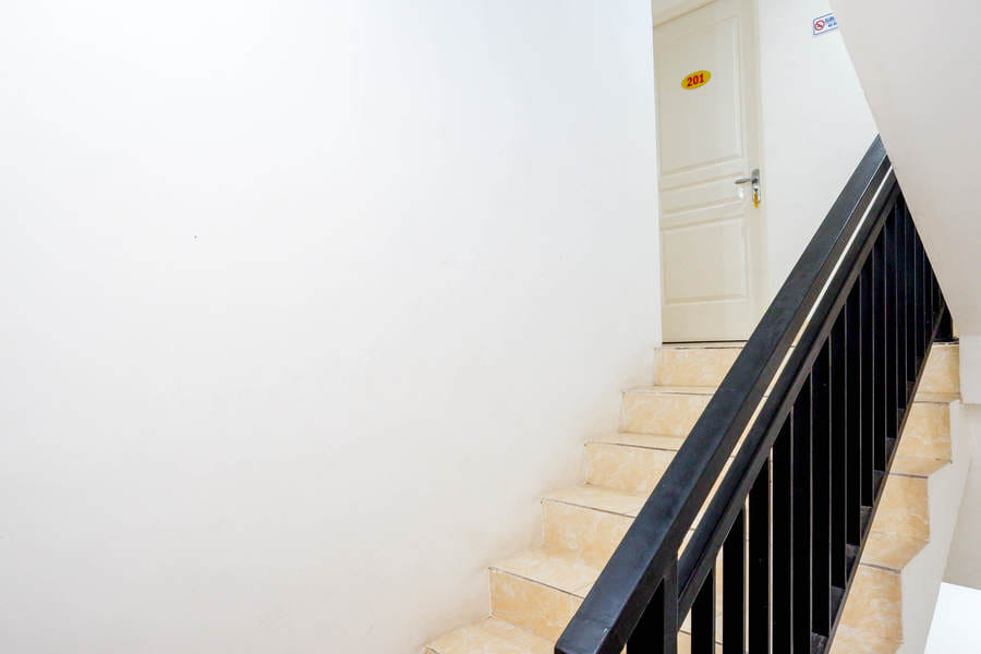 RedDoorz near Mall Ratu Indah 3