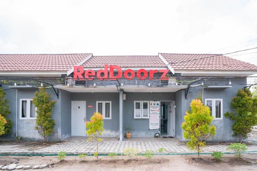 RedDoorz near Universitas Palangkaraya 2