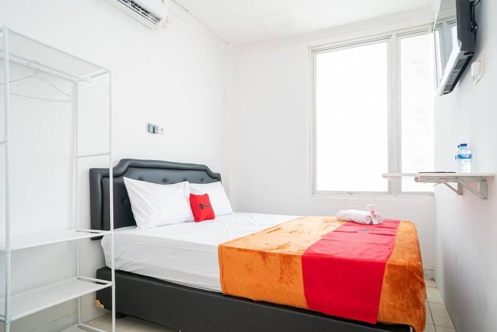 RedDoorz Room