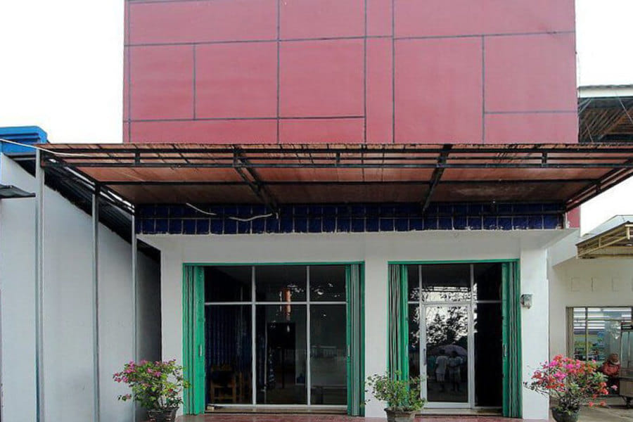 RedDoorz Syariah near Universitas Bengkulu