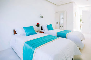 RedDoorz @ PWL Exclusive Resort Cebu