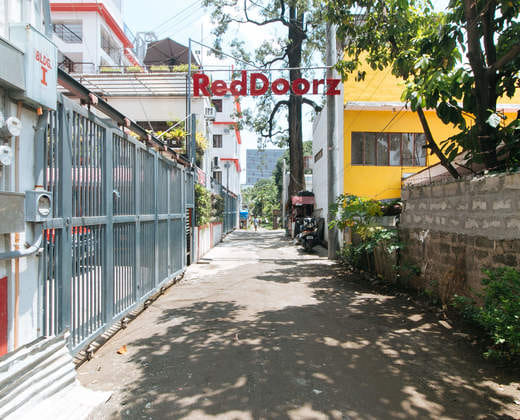 RedDoorz Plus near Tambo Paranaque