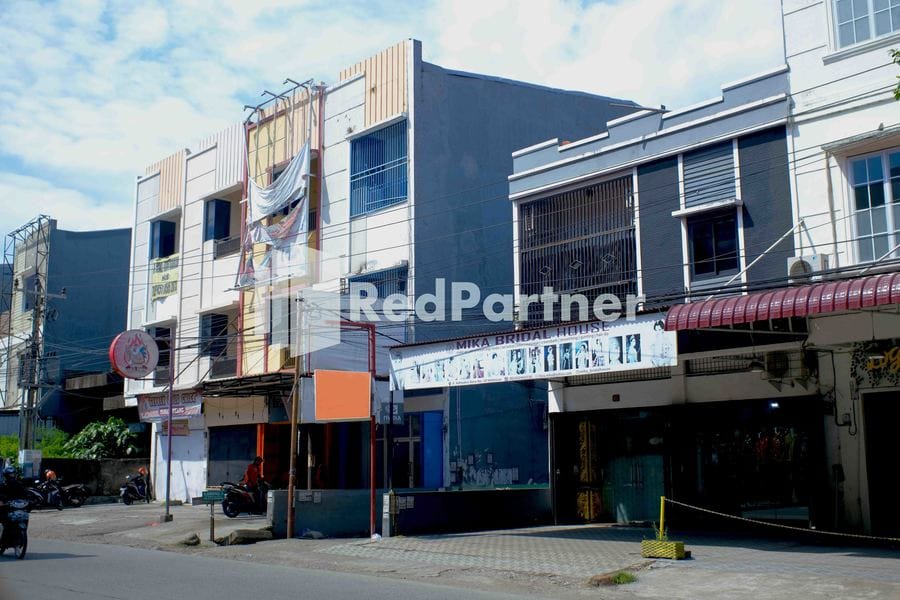 Fortuner Homestay Syariah Makassar RedPartner