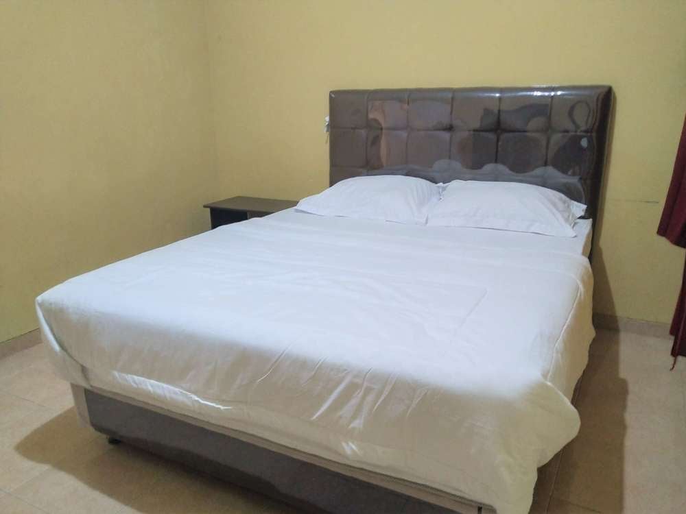 SALE Room
