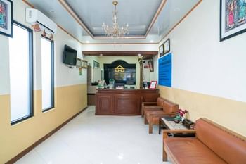 RedDoorz Plus Syariah @ Jalan Dokter Wahidin Bojonegoro