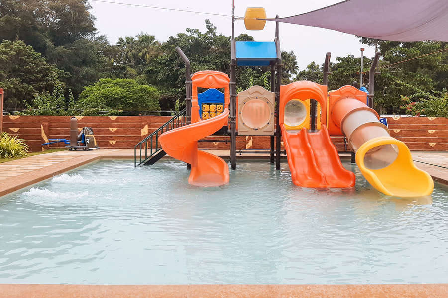 RedDoorz @ Lazarian Hotel and Resort Cagayan Valley