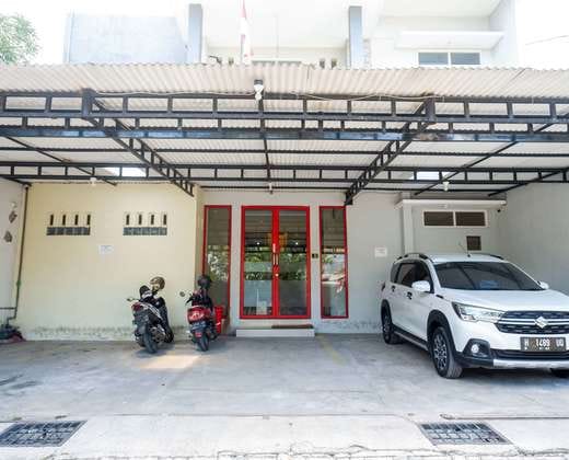 RedDoorz near Bandara Ahmad Yani Semarang