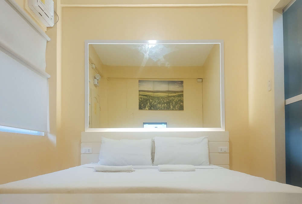 RedDoorz Room