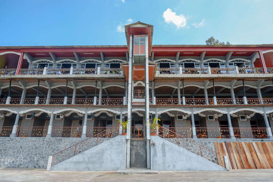 Urbanview Hotel Mountain Palace Kopeng