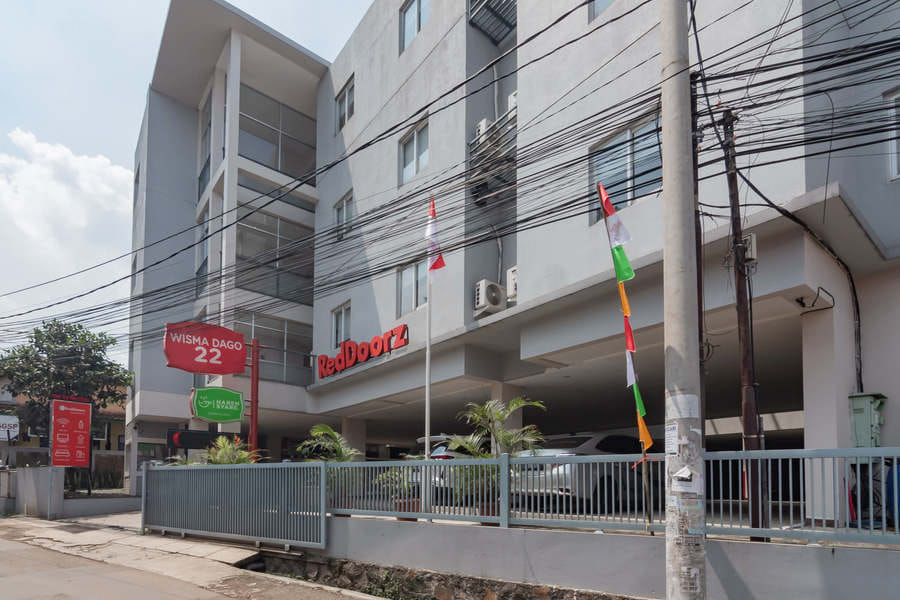 RedDoorz Plus @ Dago Pojok 3