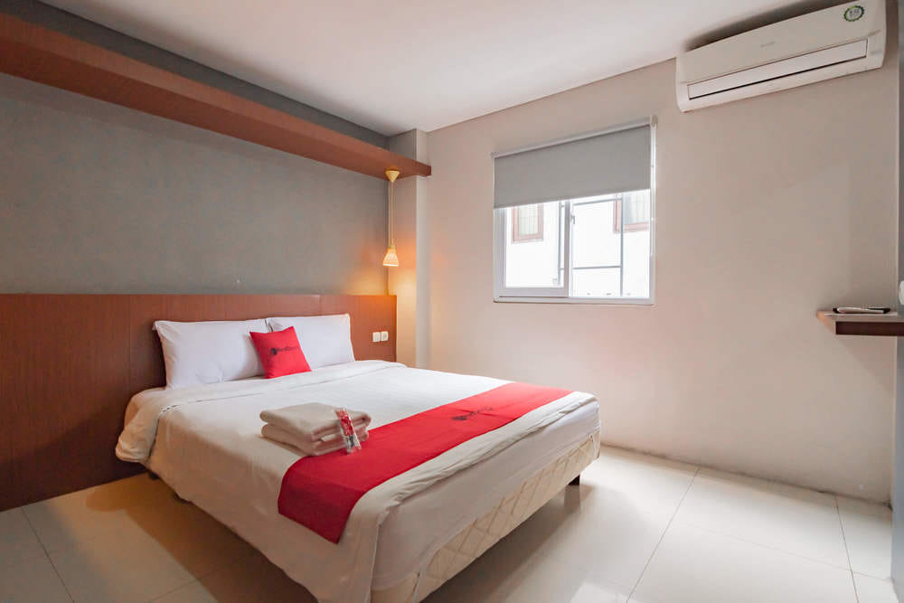 RedDoorz Room