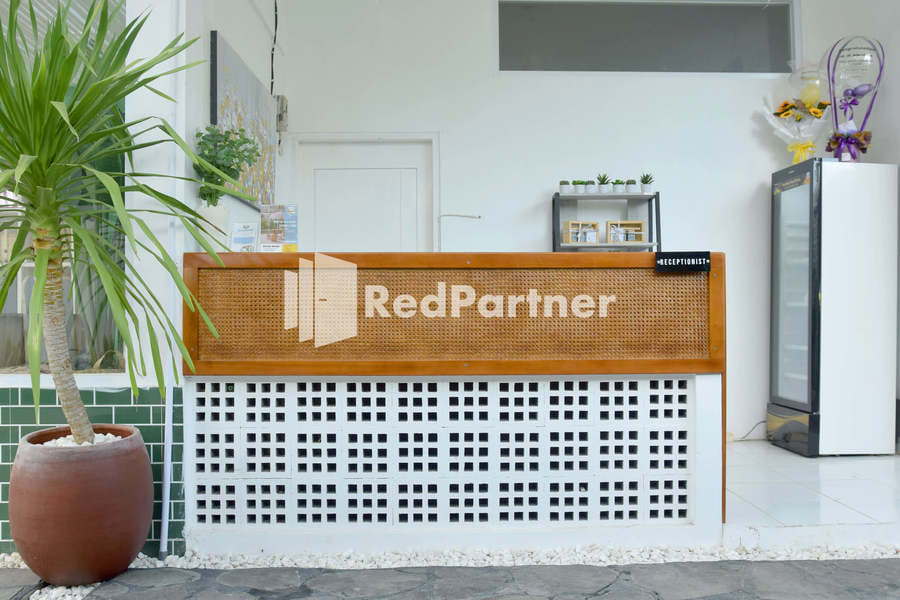 Pringgading Surf Camp Bengkulu Mitra RedDoorz