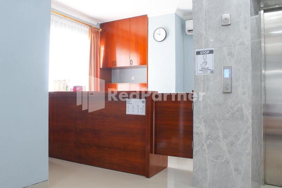 Brahma Hotel Mitra RedDoorz