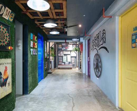 RedDoorz Plus @ BGC near St. Lukes