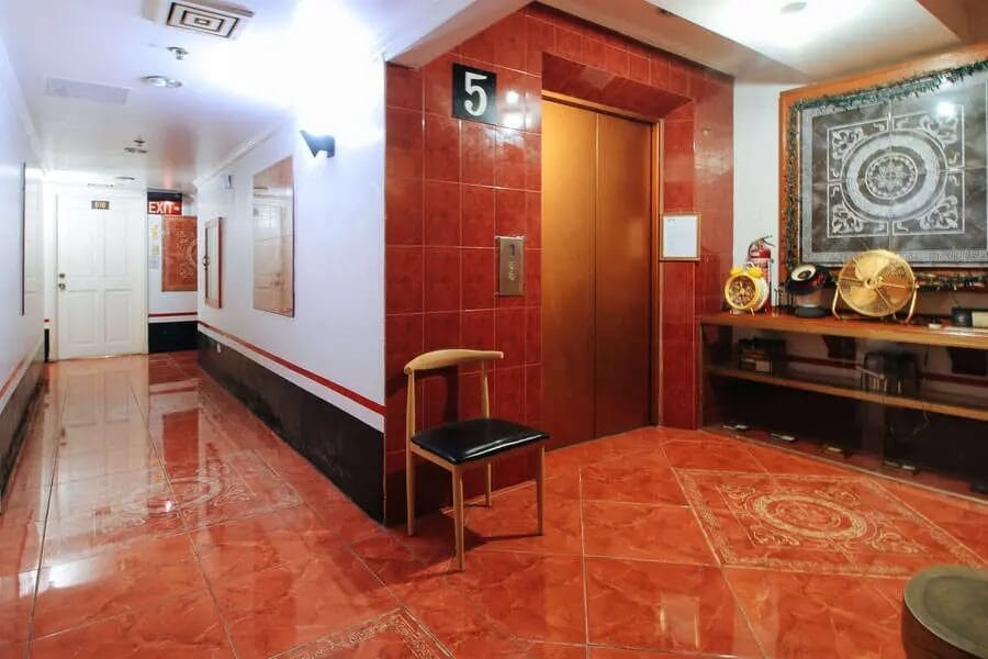 RedDoorz @ The Providence Tower