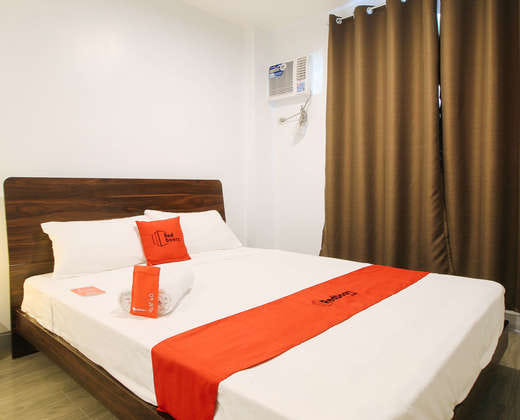 RedDoorz Near Zobel Roxas St.