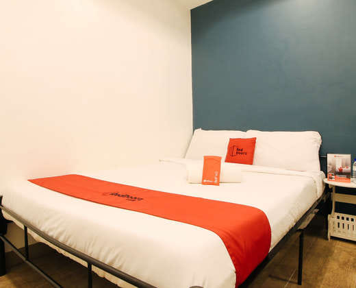 Reddoorz Plus @ San Marcelino Malate