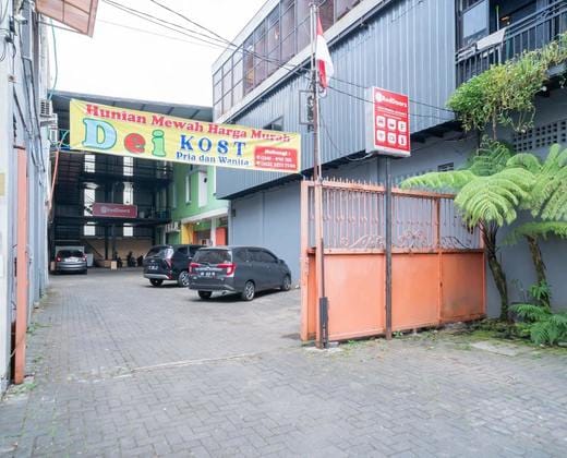 RedDoorz near Flyover Arjosari Malang