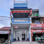 RedDoorz near Pantai Pandan Sibolga