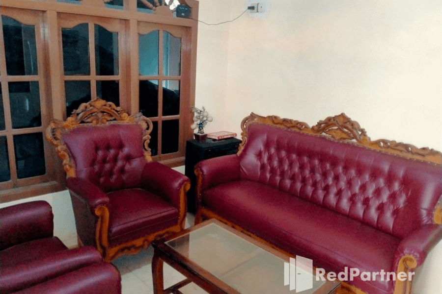 Navisha Guest House Syariah near Exit Tol Batang RedPartner