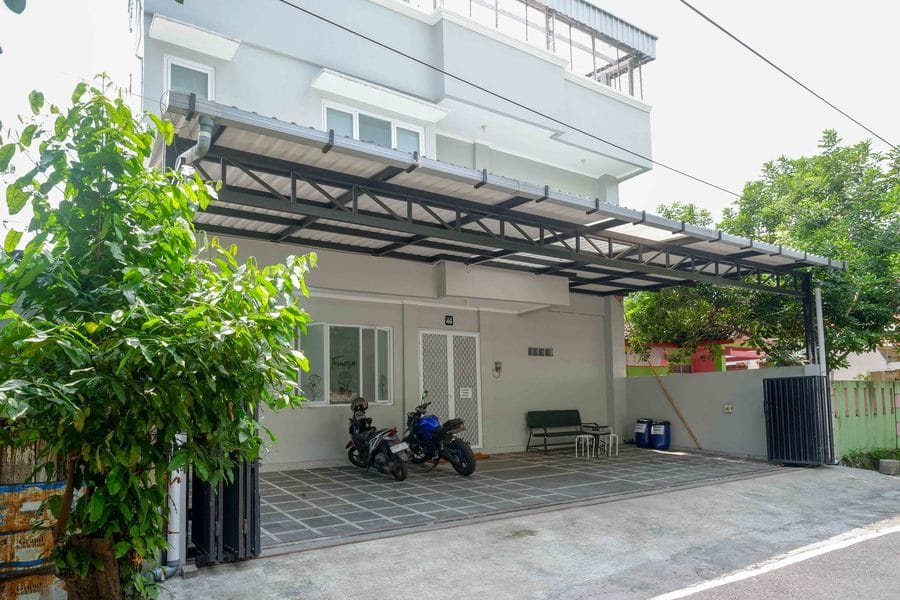 RedDoorz Syariah near Gerbang Tol Krapyak 2 Semarang