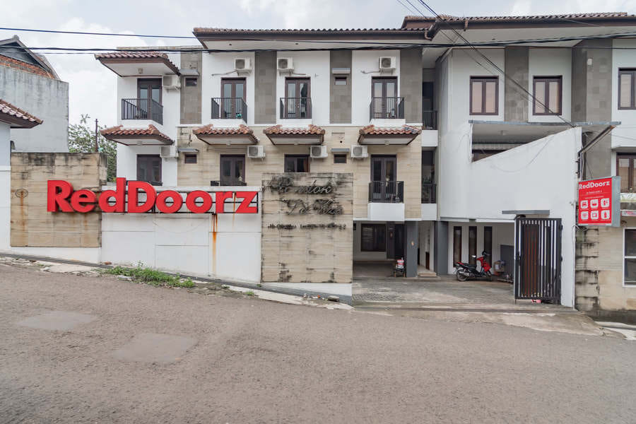 RedDoorz @ Dago Asri 3