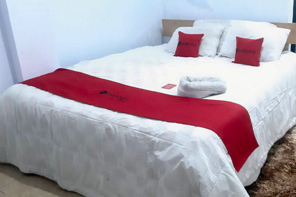 RedDoorz Room