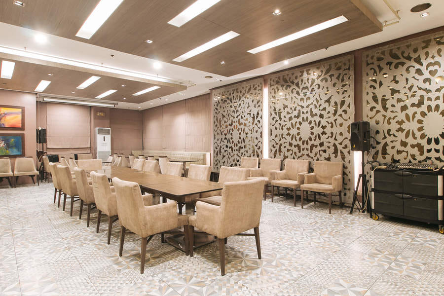 RedDoorz Premium @ West Avenue Quezon City