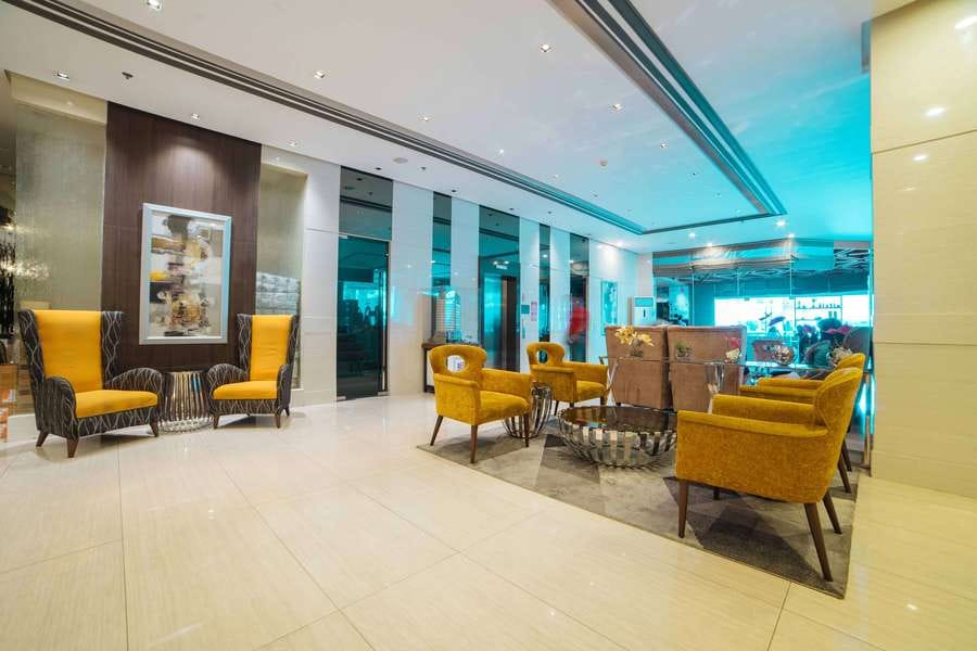 RedDoorz Premium @ West Avenue Quezon City