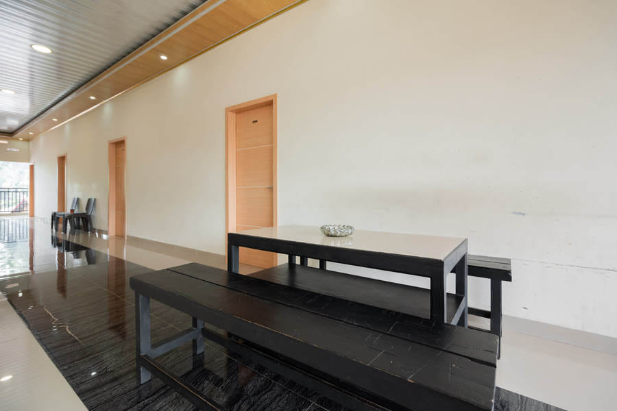 RedDoorz Syariah near Minangkabau International Airport
