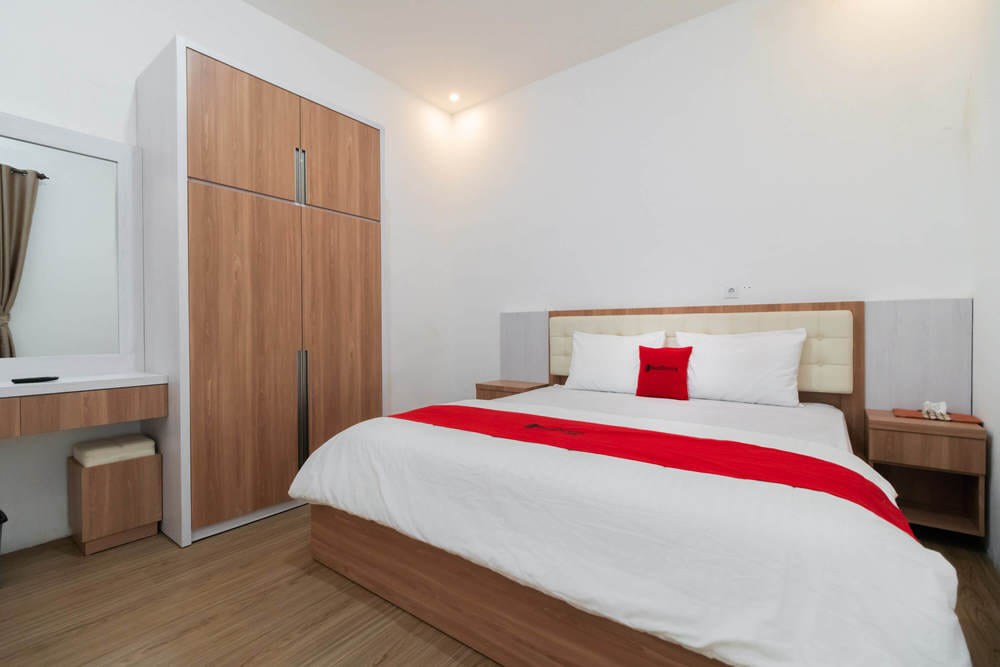 RedDoorz Room