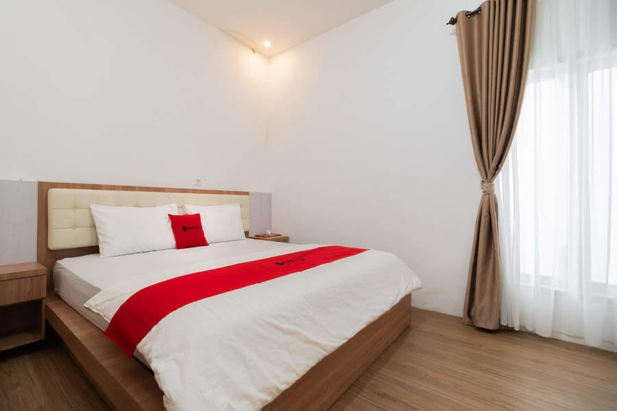 RedDoorz Syariah @ Jalan Andalas Padang