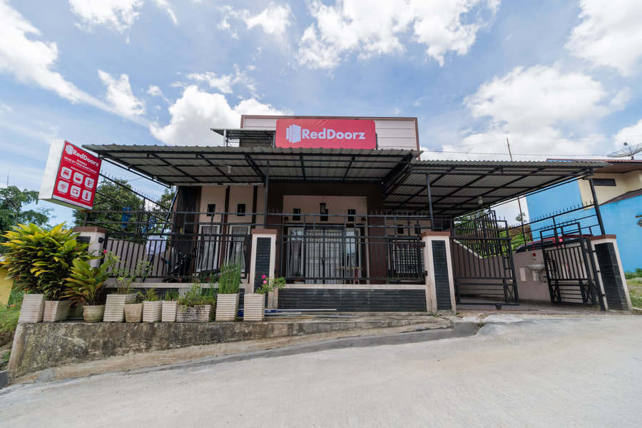 RedDoorz Syariah @ D'Ostha Residence
