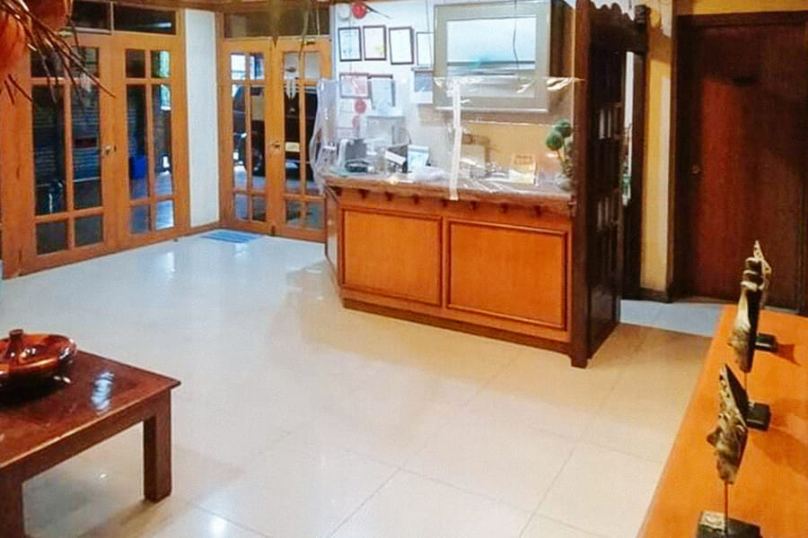 RedDoorz @ Casa Marabella Villamonte Bacolod City