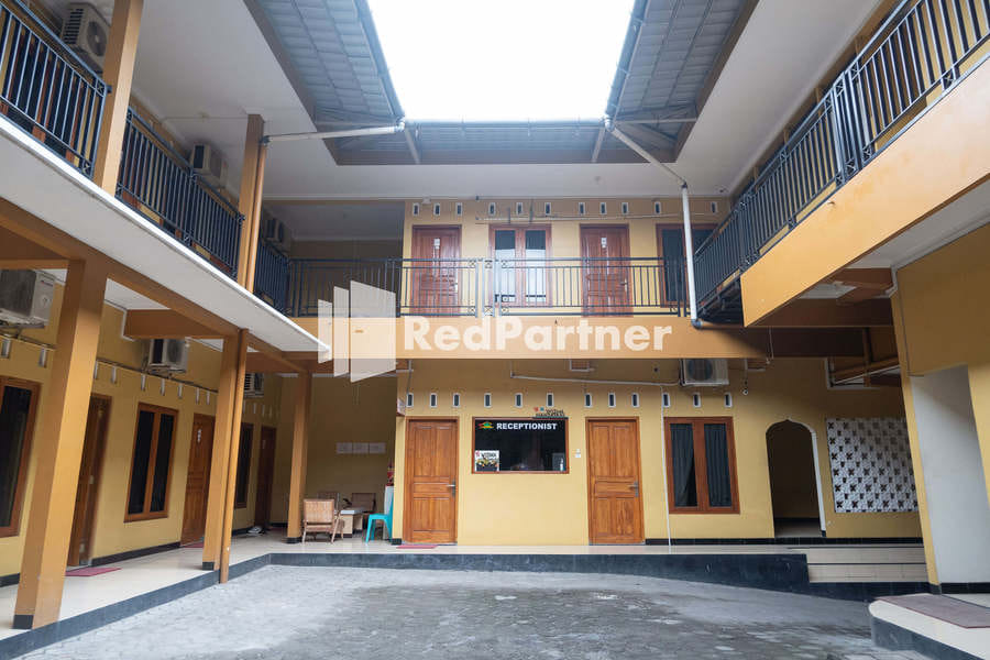 Wisma Handayani Syariah RedPartner near RSUD Wonosari