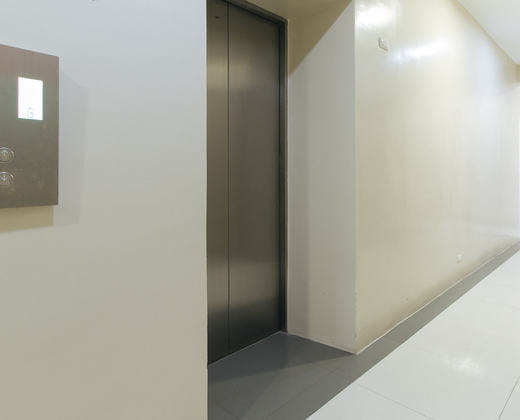 RedDoorz Plus near Nakpil St. Taft Avenue