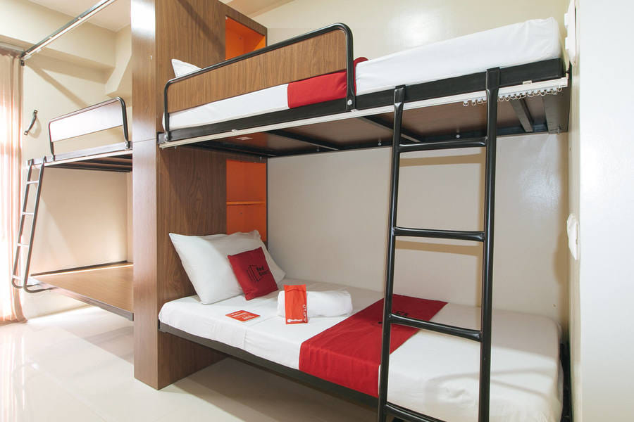 RedDoorz Plus near Nakpil St. Taft Avenue