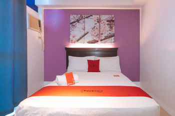 RedDoorz @ Melbourne Suites Makati