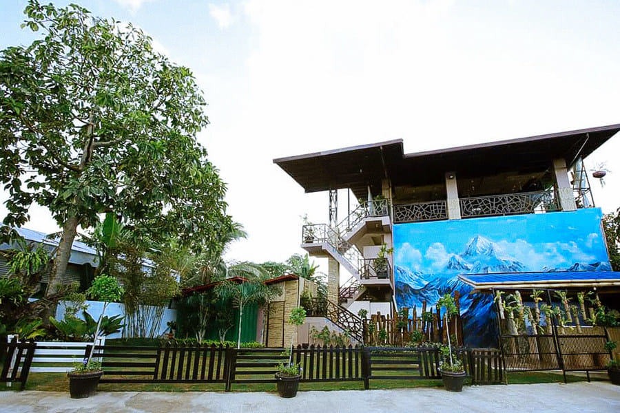 Marco’s Tourist Inn by RedDoorz