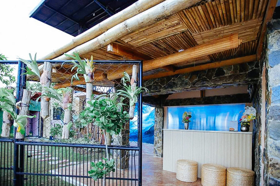 Marco’s Tourist Inn by RedDoorz