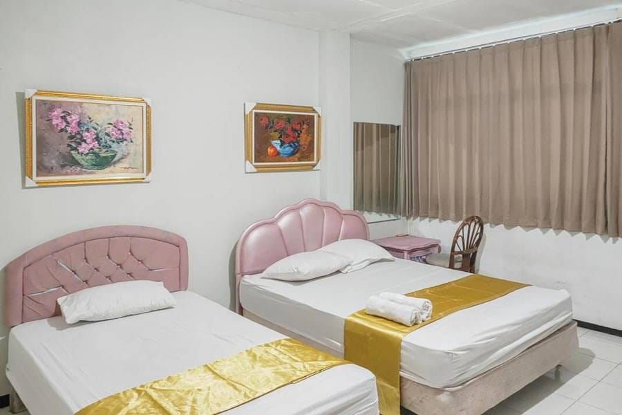 Yellow Sapphire RedPartner near Mayjend Sungkono