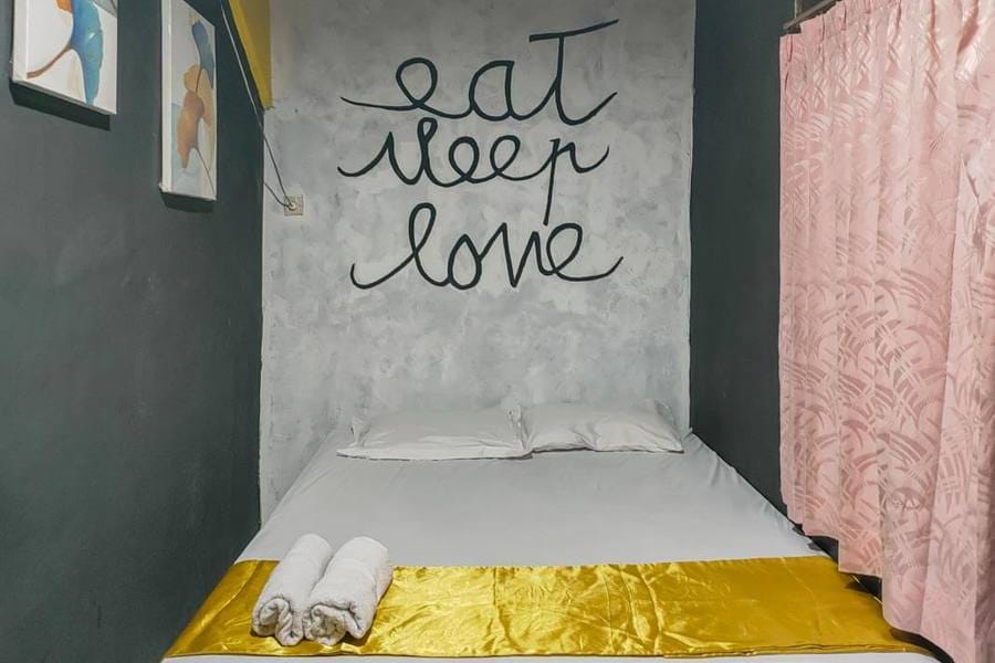 Yellow Sapphire RedPartner near Mayjend Sungkono