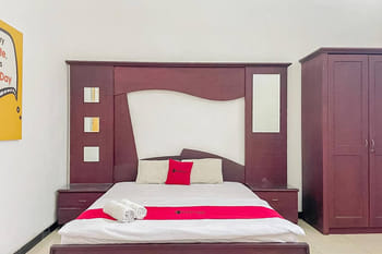 RedDoorz @ LeDug Tretes