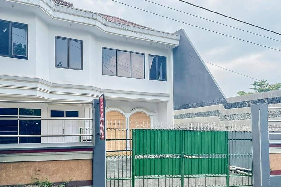 RedDoorz @ LeDug Tretes