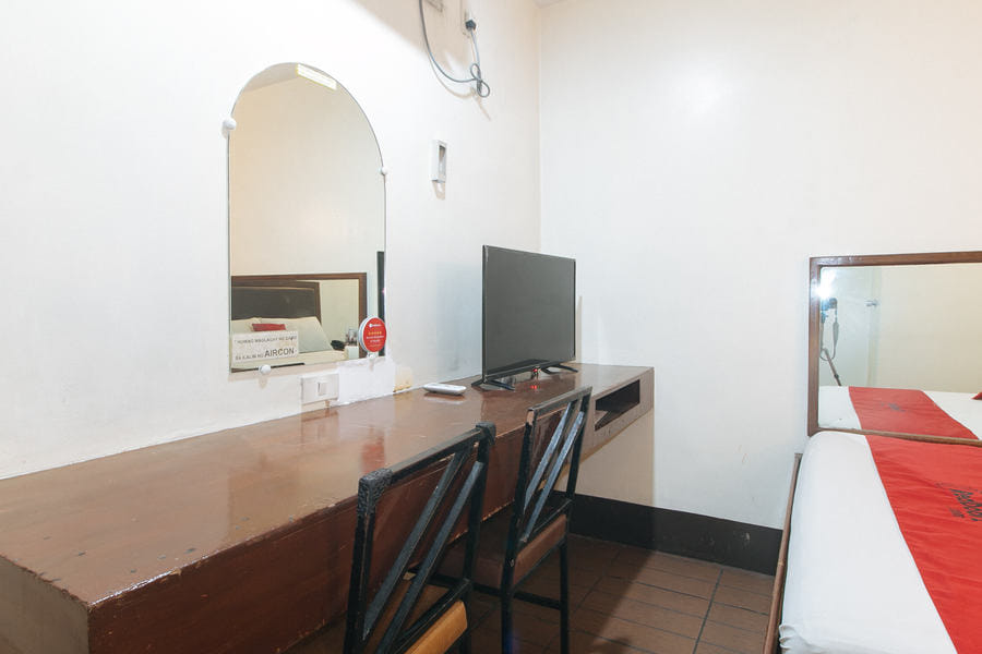 RedDoorz @ Riches Holiday Hotel Avenida