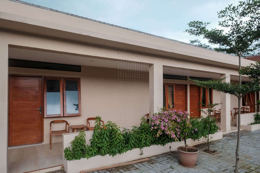 RedDoorz Plus Syariah @ Hotel Indonesia Kajen