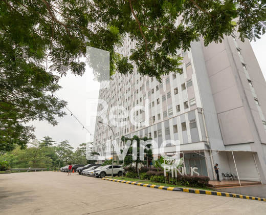 RedLiving Apartemen Gunung Putri Square - Sansan Room