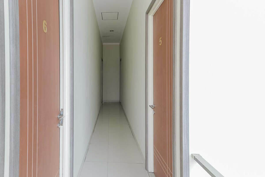 RedDoorz @ Ngagel Jaya Surabaya