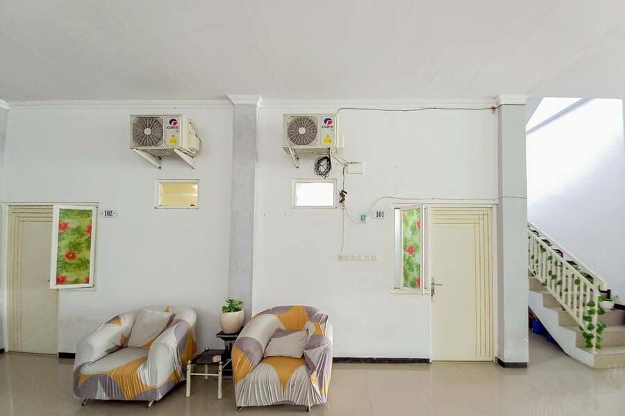 Homestay Bahari near Wisata Bahari Tlocor Sidoarjo